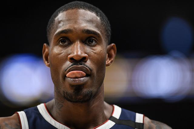 纳什：结合巅峰状态和生涯长度 詹姆斯的生涯是NBA史上最伟大的
